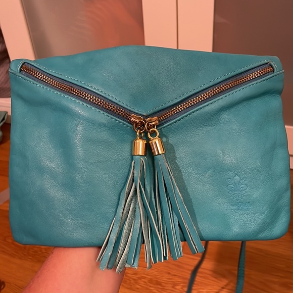 Teal tassel crossbody/clutch from Florence, Italy - Picture 3 of 12